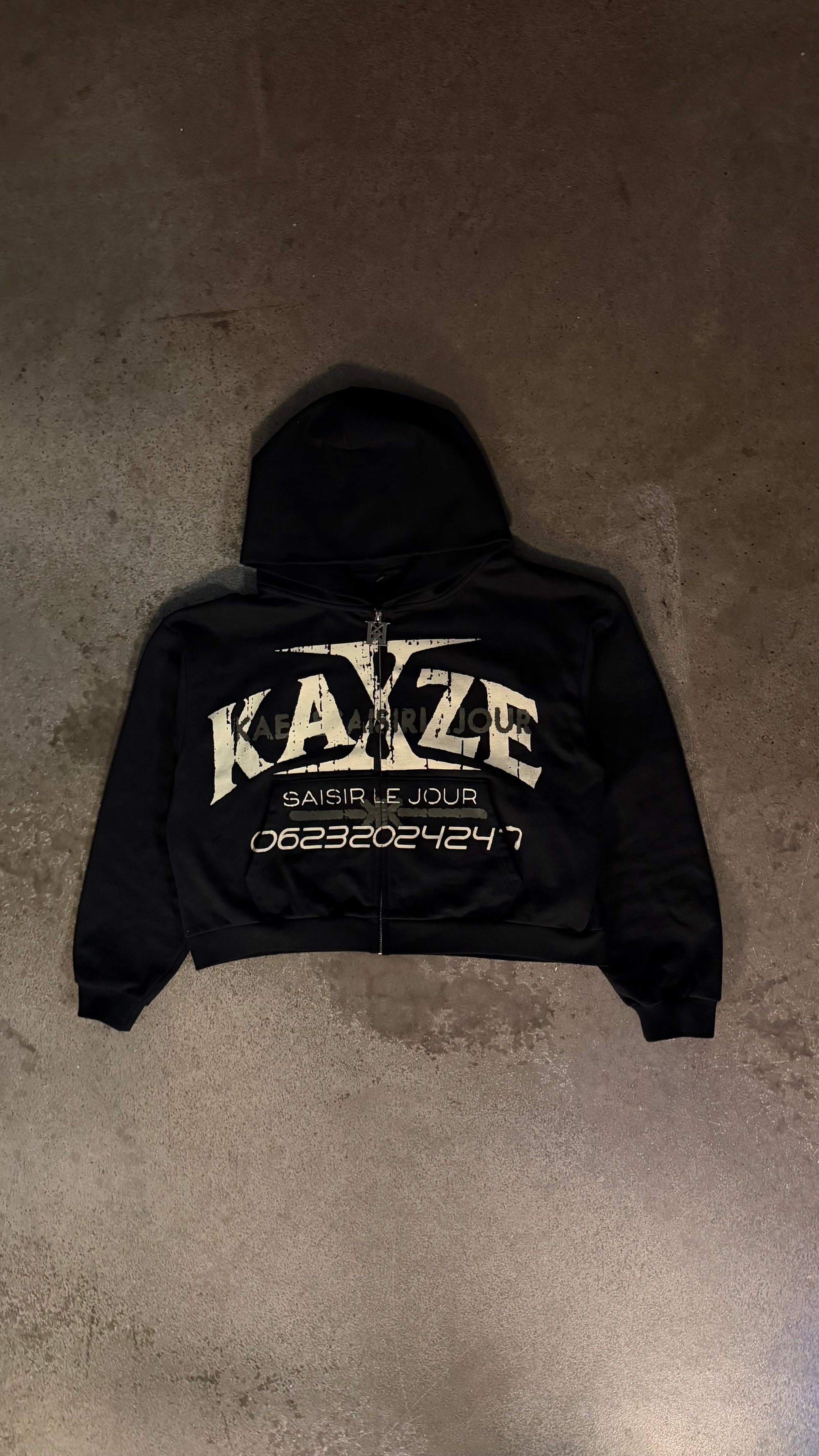 KAXZE ZIP UP
