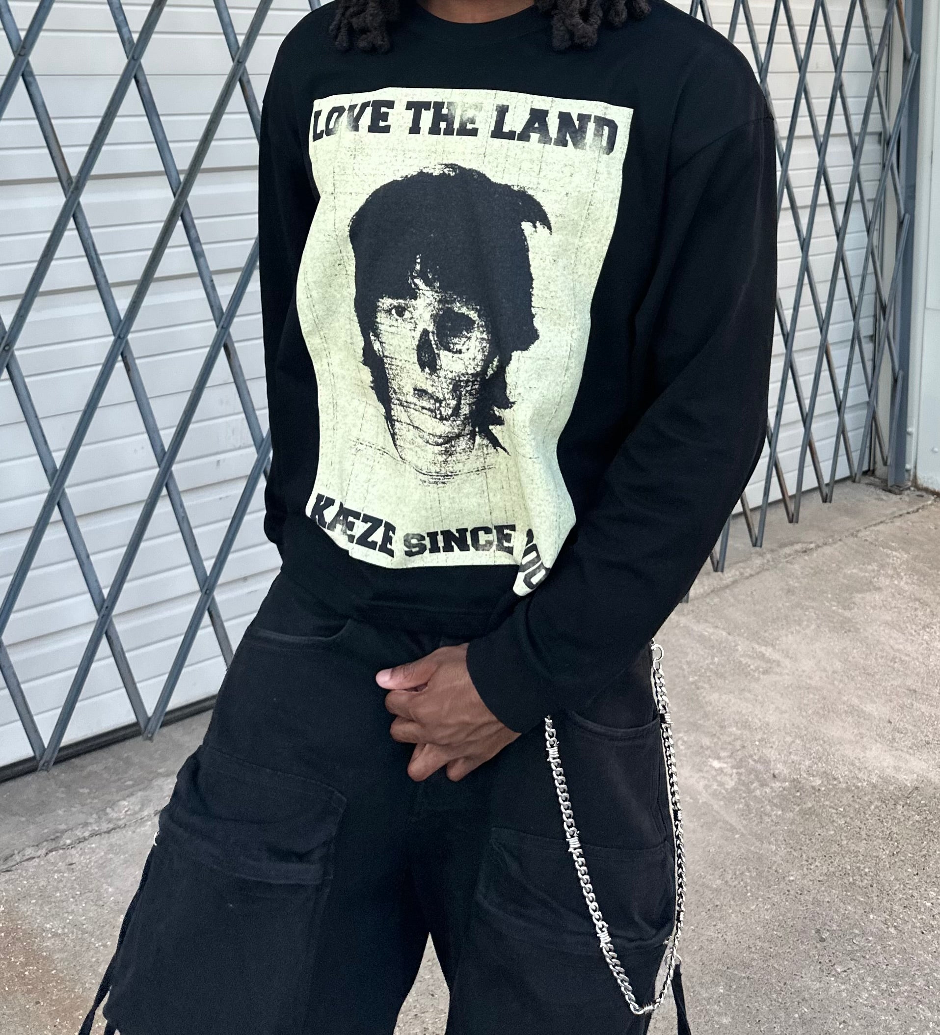 NO FACE SWEATER
